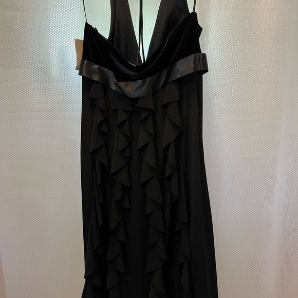Betsy & Adam | Dresses | Nwt Betsy Adam Plus Size Vneck Gown In Color